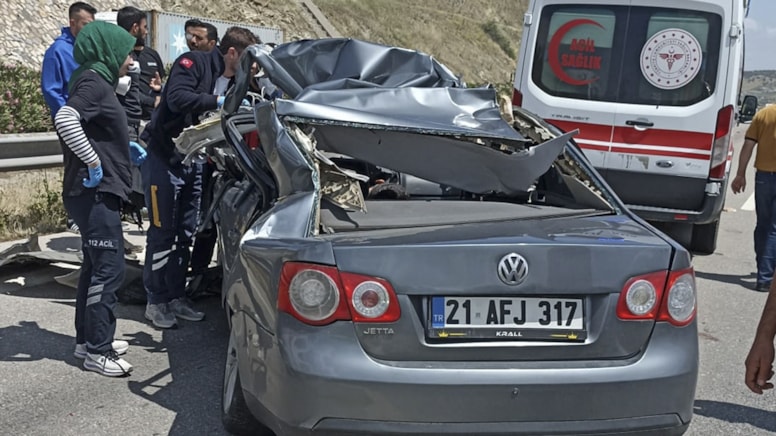 Gaziantep te feci kaza: Ölü ve yaralılar var